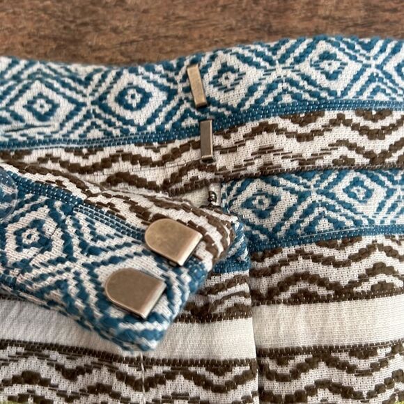 😊 3/$30
LOFT BOHO design Shorts by Ann Taylor Sz 6 blue green - Picture 5 of 12